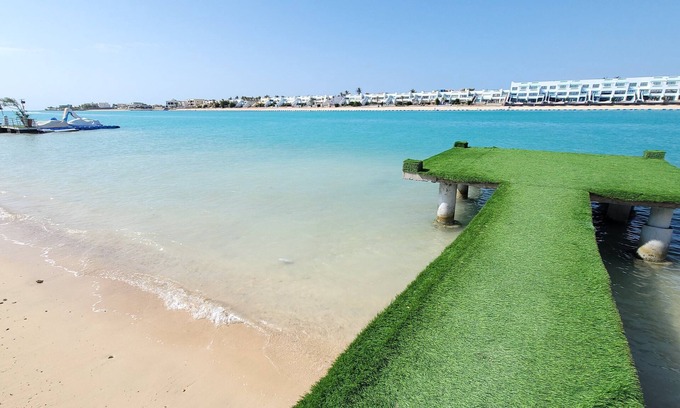 Durrat Al-Arous Chalet De Ski | Durrat Al-Arous Villa in Moon Beach