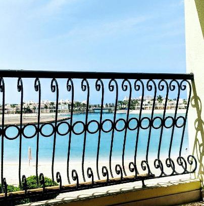 Durrat Al-Arous Chalet De Ski | Durrat Alarous Beach Chalet