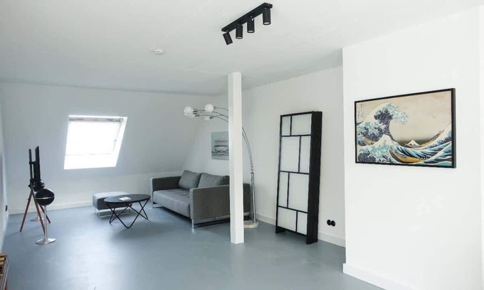 Oberbilk Appartement | DUS-Loft Summary: Enj