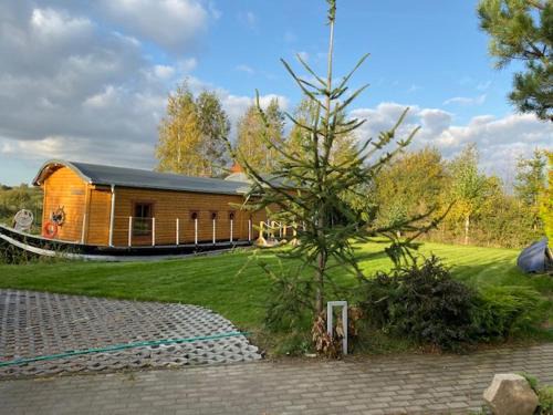 Rewa Appartement | Dutch hausboat "MOLENDIEP" built 1909