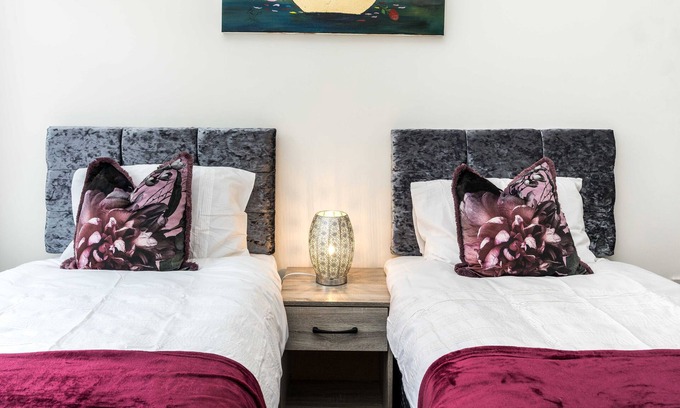 Mayesbrook Appartement | Dwellers Delight Living Serviced 2 Bed Apartment - Dagenham / Greater London