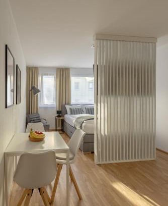 Wiener Neustadt Appartement | EA-Modernes Studio nähe Hauptplatz