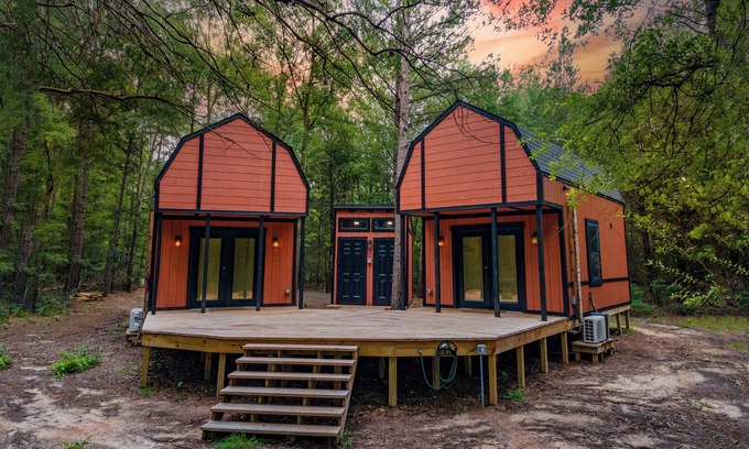 Mineola Cabine | Eagle 2 - Right Side Cabin and NO NEIGHBOR