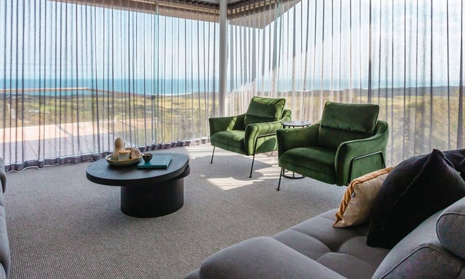 Cape Schanck Maison | Eagle Rise indulge in luxury comfort and style.