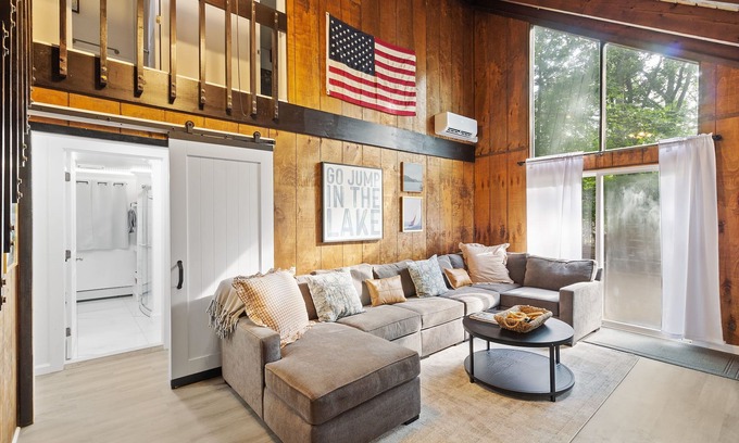 Sybertsville Maison | Eagle Rock Resort - Just a short walk to the beach!