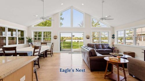 Kendall Maison | Eagle's Nest - Lakefront Oasis with Dock Canoe and Fire Pit
