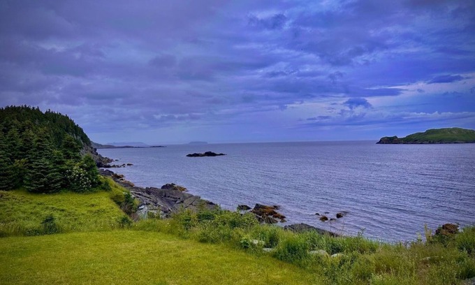 Burnt Cove Maison | East Coast Oceanfront Escape - Just 45 minutes South of St. John's City NL