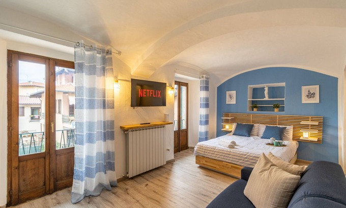 Baveno Appartement | [Easy Lake] Baveno Apartment 100m from the lake. Netflix and Wi-Fi