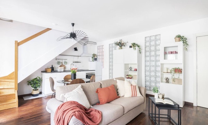 Chinatown Appartement | Easylife - Relaxation corner in the Paolo Sarpi area