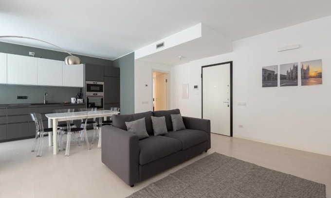 Varesine Appartement | EasyTopStay - Porta Nuova Bright and Roomy Flat