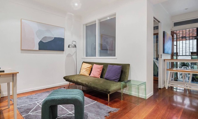 Edgecliff Appartement | Eclectic Rushcutters Gem Foosteps to the Harbour