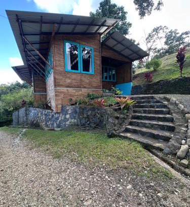 Turrialba Chalet De Ski | Eco-Bamboo Cottages