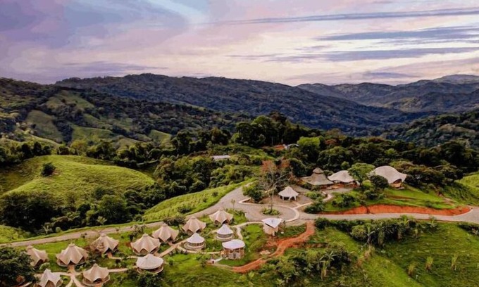 Dominical Location De VR | Eco Luxe Glamping Nest #6 - 2 Queen Beds at Holos