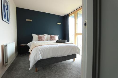 Coventry Appartement | Ecohome on the canal in a historic site near city