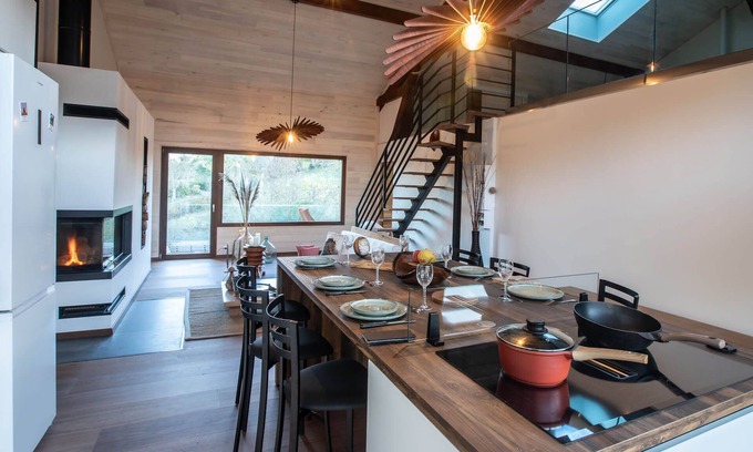 Vieille-Toulouse Cabine | Ecolodge très haut de gamme 100% éco-conçu à proximité immédiate de Toulouse !