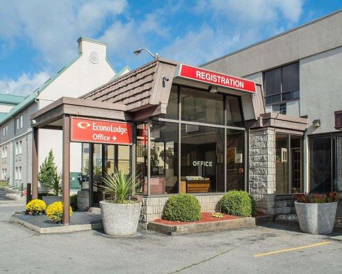 Niagara Falls Cabine | Econo Lodge By the Falls