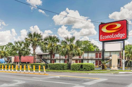 Tallahassee Cabine | Econo Lodge North