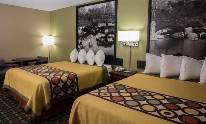 Canton Hôtel | Econo Lodge