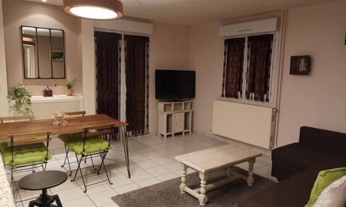 Les Serres - Vivier Appartement | Ecully, appartement au calme de 50m².
