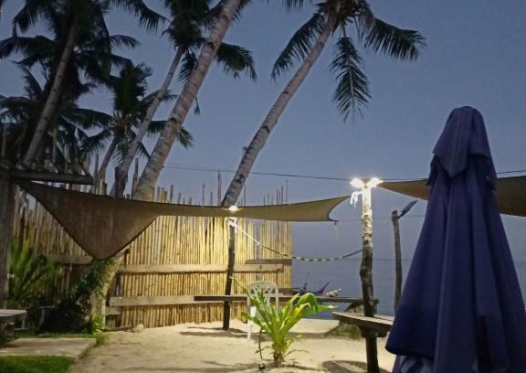 General Luna Station Balnéaire | Eddie`s Beach Resort Siargao