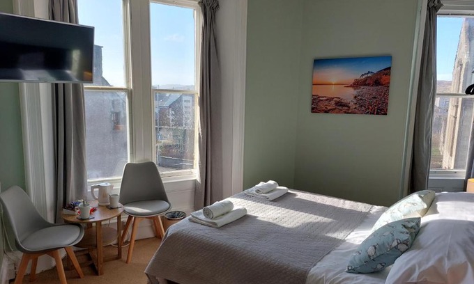 Lerwick Maison | Eddlewood Guest House