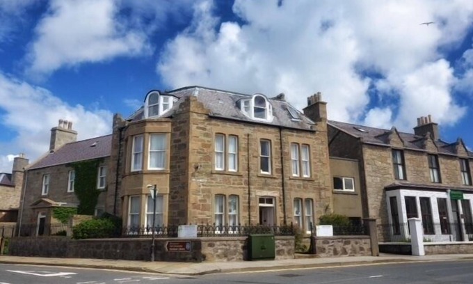 Lerwick Maison | Eddlewood Guest House