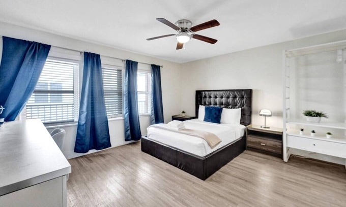 Barrier Island Appartement | Eden Collection Studio Steps to beach!