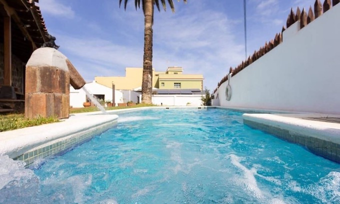 La Guancha Cottage | EDEN RENTALS Sagitta Beta Retreat