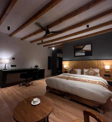 Hundur Maison | Eden Resort Nubra