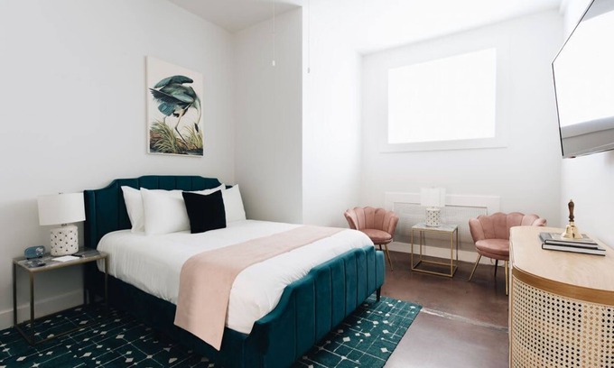 Tyler Park Maison | Edenside Suite 102 at The Bellwether Hotel