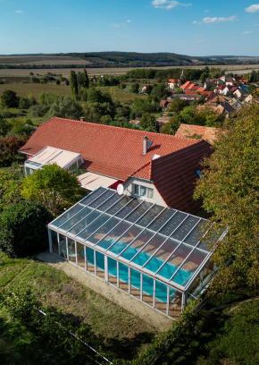 Oroszlo Maison | Edi Birtok