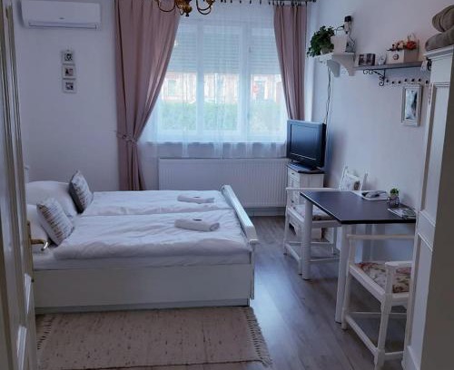 Mosonmagyarovar Appartement | Edina Vintage Vendégház