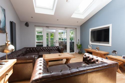 Prestonfield Maison | Edinburgh's perfect home-away-from-home