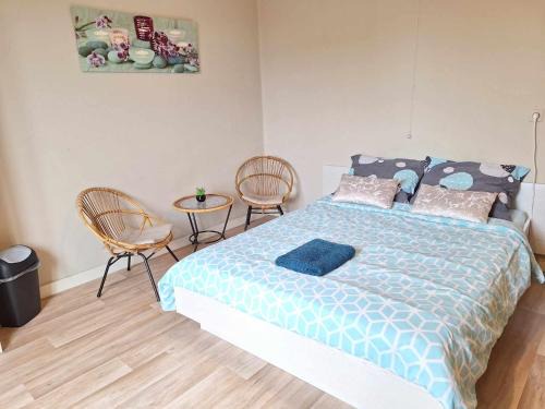 Geraardsbergen Appartement | Eenvoudige slaapkamer Geraardsbergen