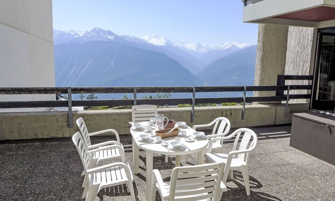 Crans-Montana Appartement | Eglantine 901 by Interhome