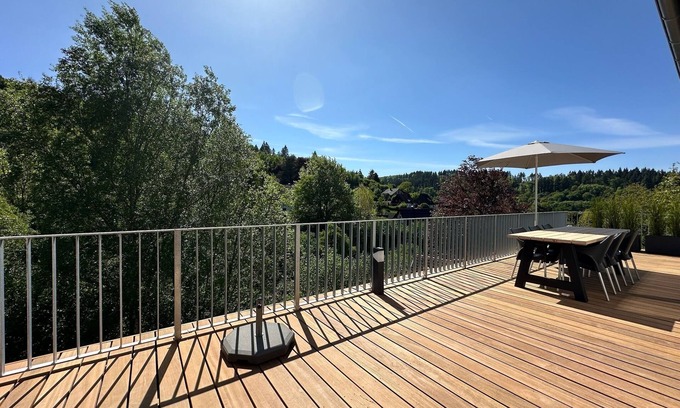 Schleiden Appartement | NOUVEAU! Parc national de l'Eifel, appartement moderne, vue, centre, privé