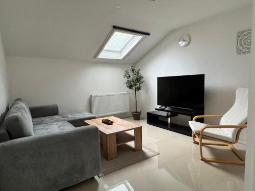 Sandhausen Appartement | Eigentumswohnung in direkter Waldrandlage von Sandhausen - keine Handwerkerunterkunft!