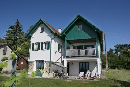 Deutsch Schuetzen-Eisenberg Maison | Eisenberg Relax