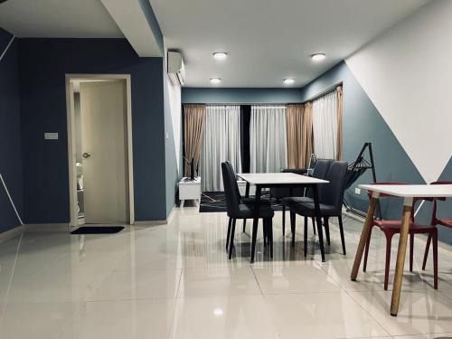 Taman Mutiara Appartement | EkoCheras 6 pax Link MRT Kuala Lumpur