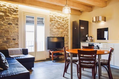 Besalu Appartement | El Call, LEstudi en la judería de Besalú
