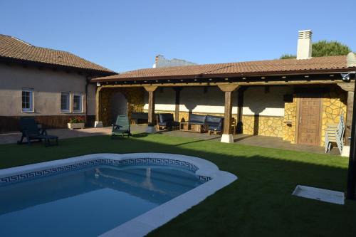 Juarros de Voltoya Maison | El Capricho de los Carrascos