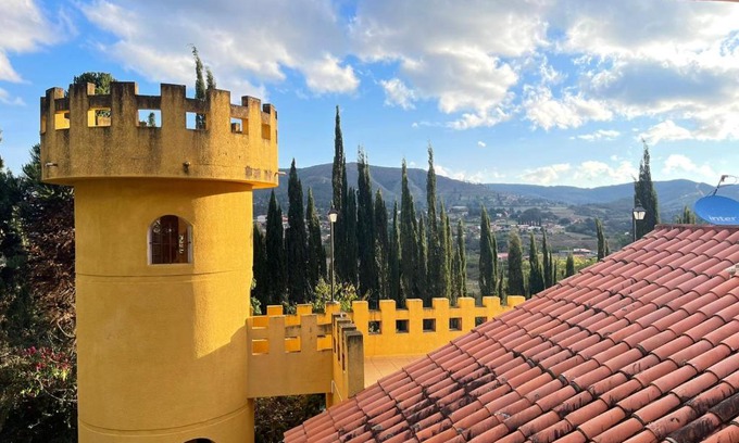 Samaipata Chalet De Ski | El Castillo de Samaipata