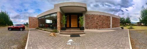 Cotopaxi Maison | El Chasqui Guest House