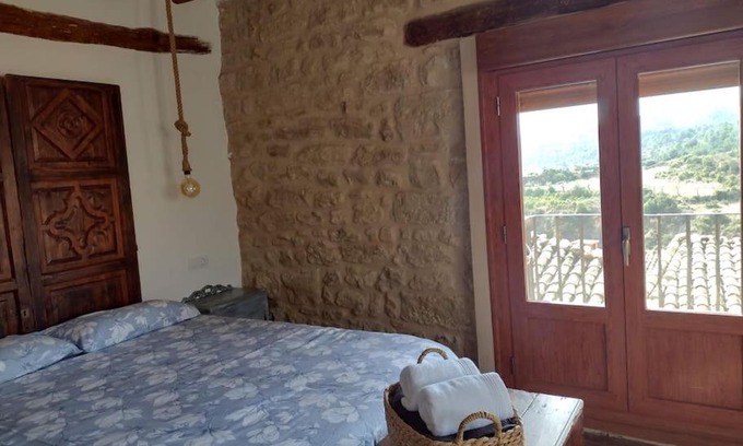 Murillo de Gallego Appartement | El Desván del Campanero apartamento con jardín