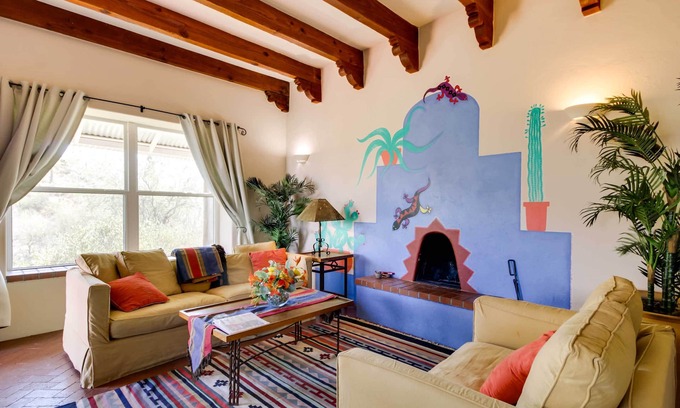 Tucson Maison | ‘El Diamonte’ Tucson Home w / Vues Mtn & Jacuzzi!