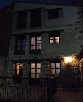 Montejo de Tiermes Maison | El Farolillo de Piedra