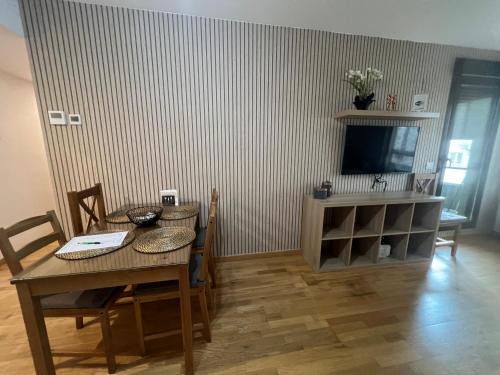 La Puebla de Alfinden Appartement | El LLANO JOB&FAMILY