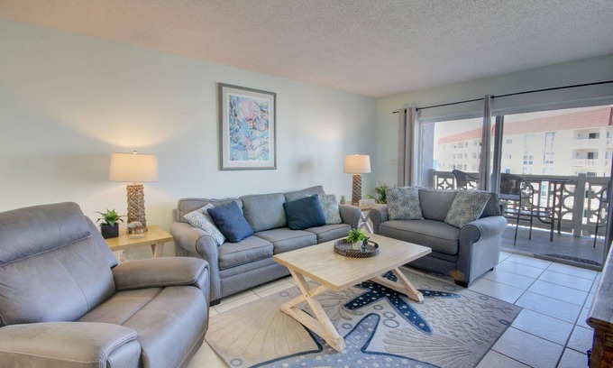 Harold Copropriété | 2BR / 2BA - Belle vue sur le golfe et la piscine