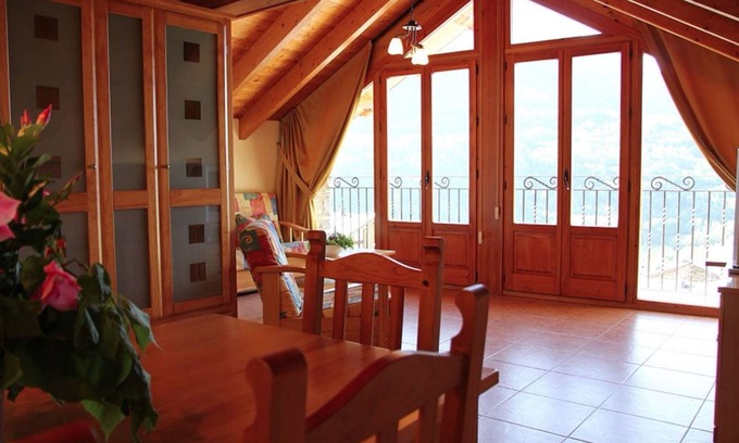 Sahun Appartement | Haystack Alto, Maison Chuanon