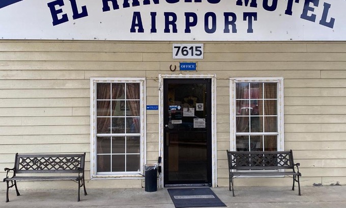 Little Rock Hôtel | El Rancho Motel